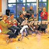 Edwin Rutten repeteert in Vreelandse brede school, De Gooi- en Eemlander, maart 2013